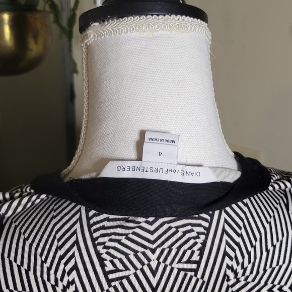 Diane Von Furstenberg Silk Button Dress - Picture 9 of 12